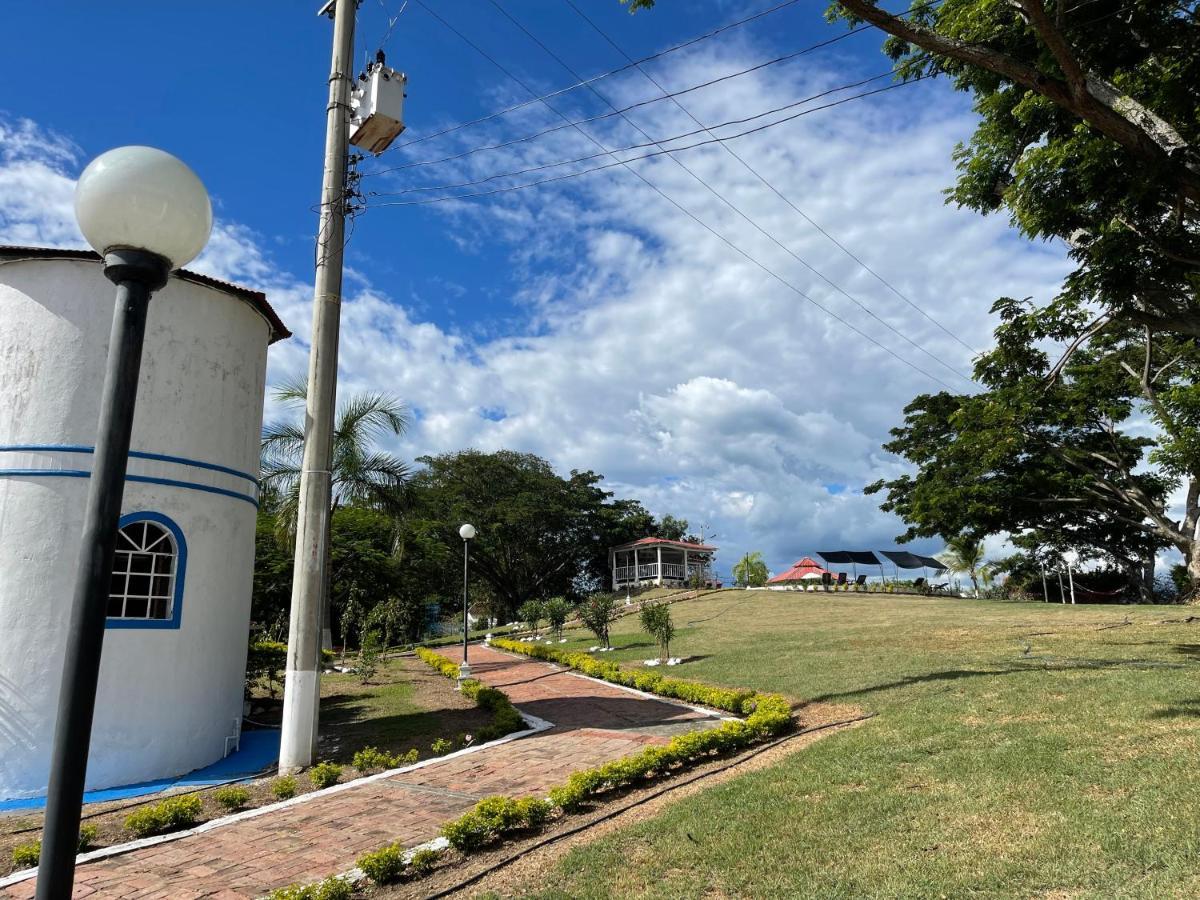 توكايما Hacienda Hotel Boutique Campestre Las Palomas المظهر الخارجي الصورة